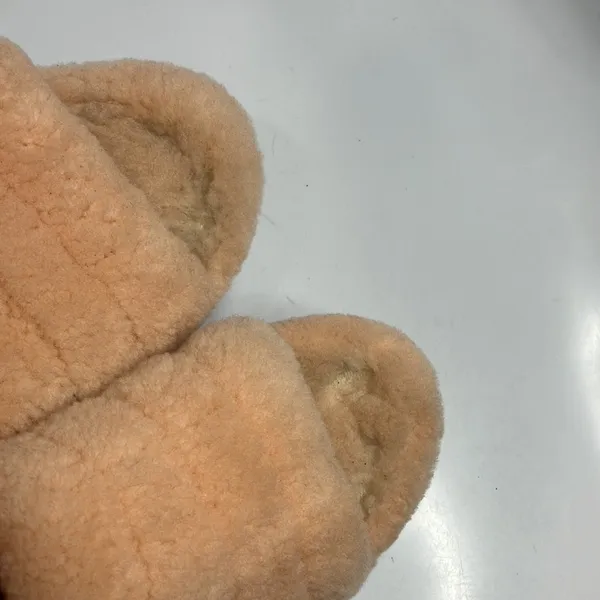 UGG Fluff Yeah platform slippers light peach size 11‎ - Image 9