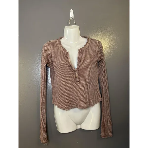 FP One Shirt Womens Small Pink Waffle Knit Henley Long Sleeve Raw Hem Ruffle Top - Image 2