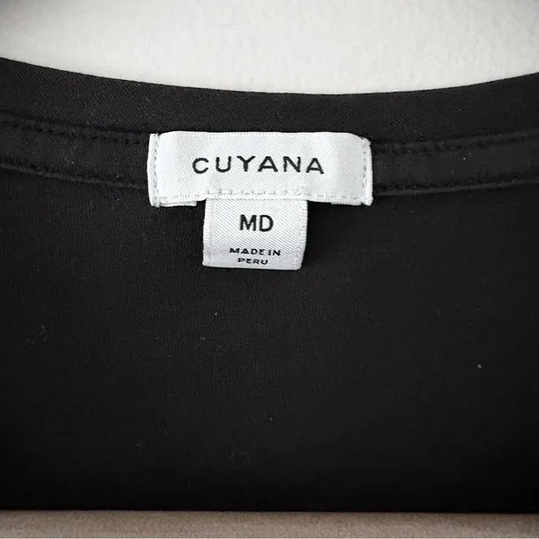 Cuyana Crewneck‎ T Shirt black 100% Pima Cotton Rolled Short Sleeve Size Medium - Image 5