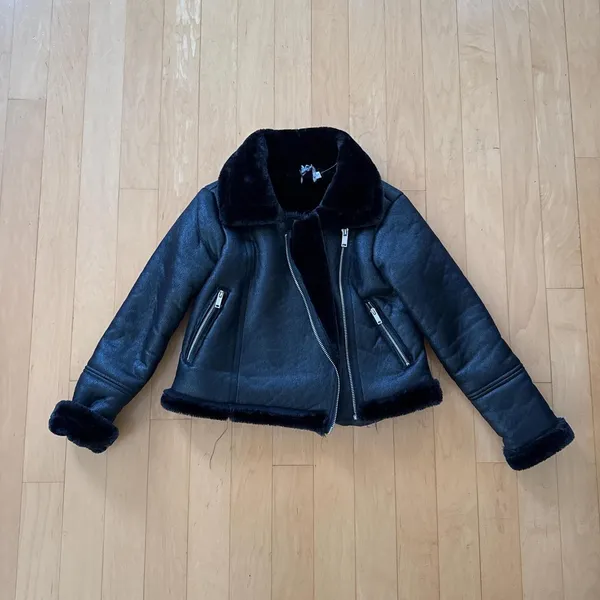 Princess Polly black shearling cropped black aviator jacket XS/S - Image 2