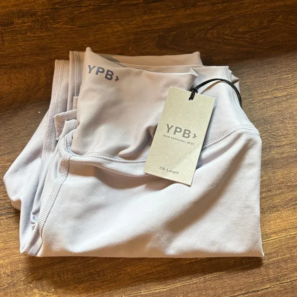 Abercrombie & Fitch YPB NWT 7/8 Legging - size Large - Image 6
