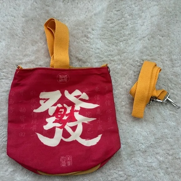 Red Canvas Bucket Crossbody Bag Chinese Noodle Cup Style‎ Small Shoulder Bag new - Image 6