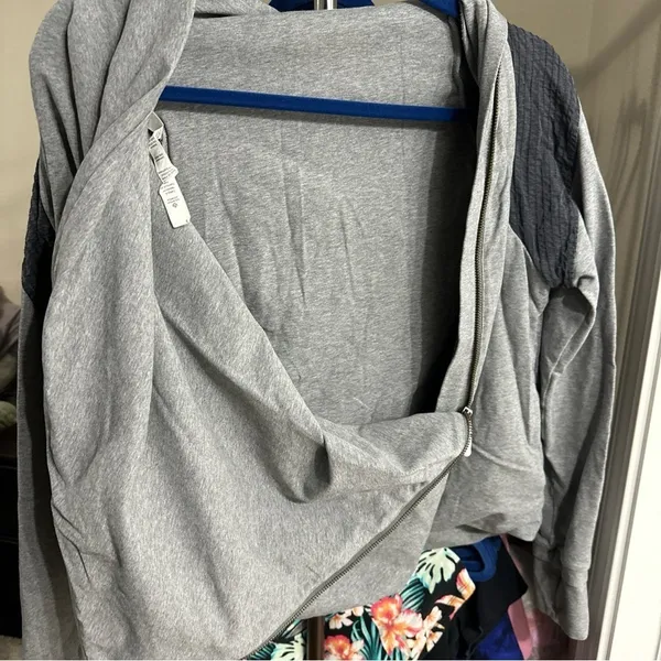 Lululemon sway jacket zip up - Image 4
