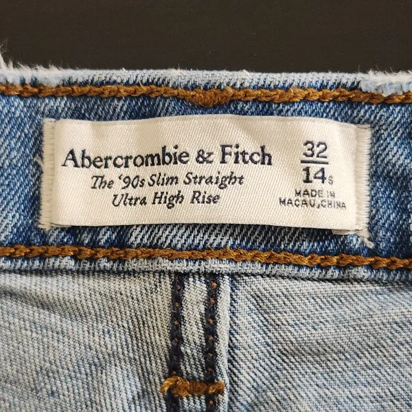 Abercrombie & Fitch 90s Slim Straight Women's Jeans Size 14 Short A&F Denim - Image 6