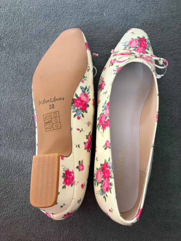 NWOB For Love & Lemons Size 38 / 7.5 Flats Floral - Image 7