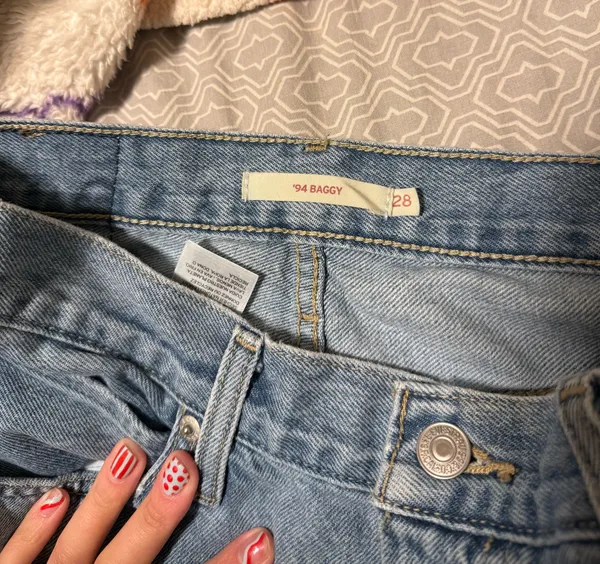 Levi’s Jeans - Image 3