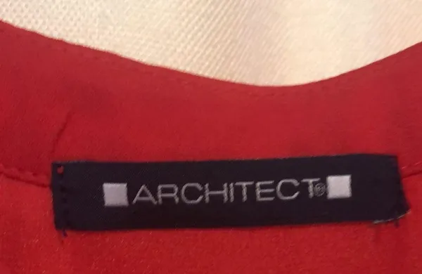 🎉4 for $20 Architect size small sleeveless blouse Red - Image 4
