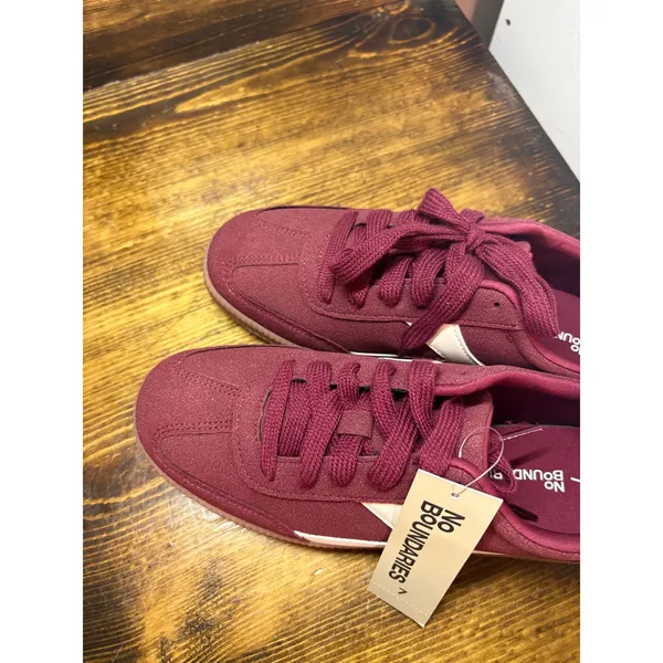 No Boundaries Burgundy Sneakers Size‎ 7 - Image 4