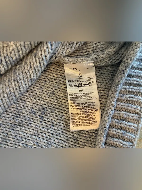 Women’s Old Navy Size Small Heather Gray Knit Crewneck Sweater - Image 4