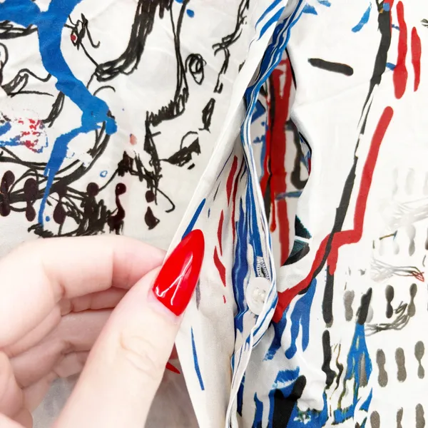 ZARA Womens Abstract Face Graffiti Print Artsy Viscose Button Down Shirt Size L - Image 4