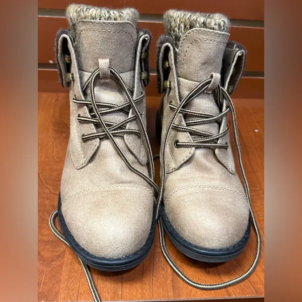 Cliffs by WHITE MOUNTAIN Taupe Combat Boots - Image 2