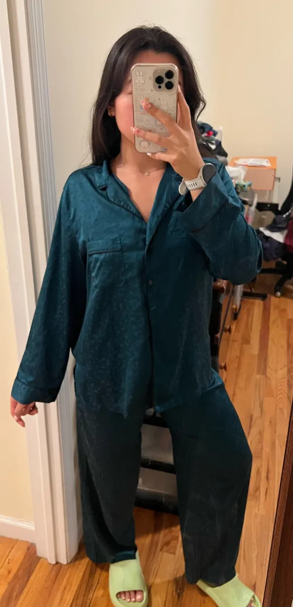 Green Pajama Victoria's Secret Set - Image 2