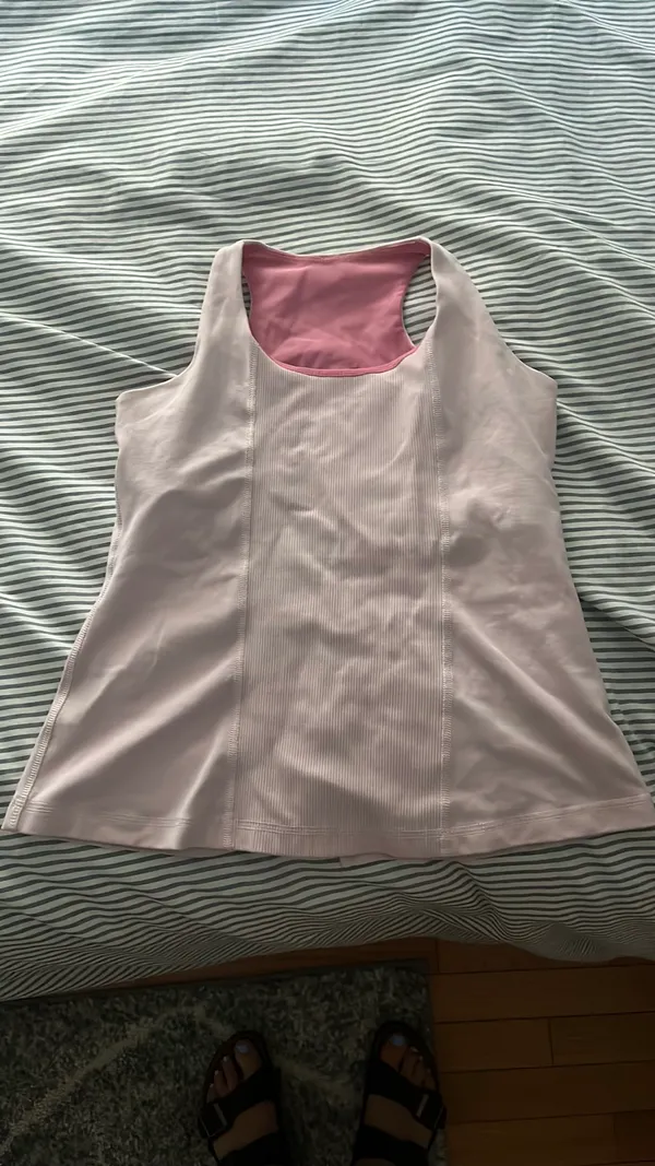 Lululemon tank top - Image 3