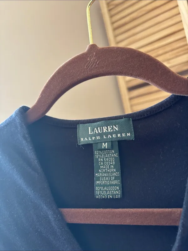 Lauren Ralph Lauren Deep Black V-Neck Top Medium - Image 3