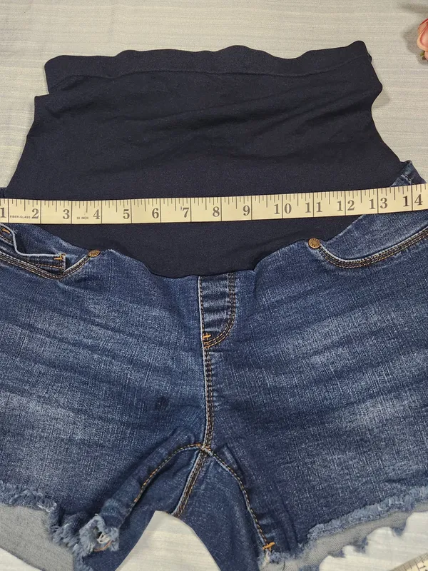 Haute Mama Maternity Full Pane Denim Shorts - Distressed. Dark Wash - Size M - Image 5