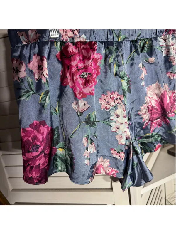 Victoria's Secret satin floral shorts pj bottom sexy boho fairy festival sz L - Image 9