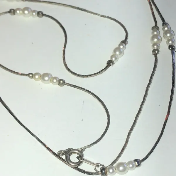Vintage Silver Tone & Faux Pearl Beaded Dainty Necklace - Image 2