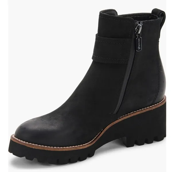 Blondo Dagger Waterproof Black Nubuck Lug Sole Ankle Boots Women’s 6.5 NWT - Image 3