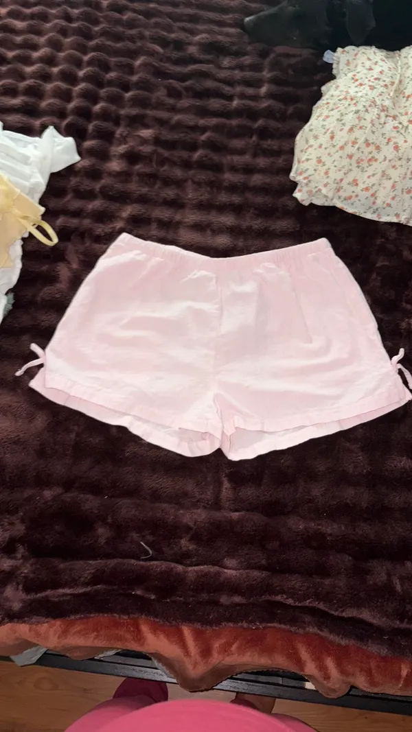 No boundaries cotton pull on pink shorts with bows - Image 5