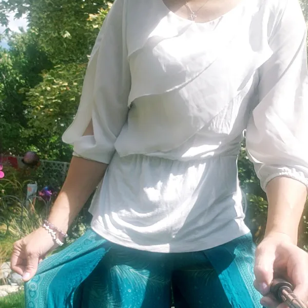 Anthropologie Deletta open sleeve blouse - Image 13
