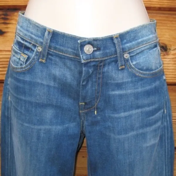 NWT 7 For All Mankind Dojo Low Rise Cropped Flare Jeans - Image 5