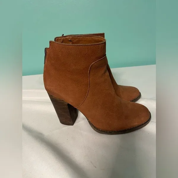 Lucky‎ Brand brown boots size 6 1/2 - Image 6