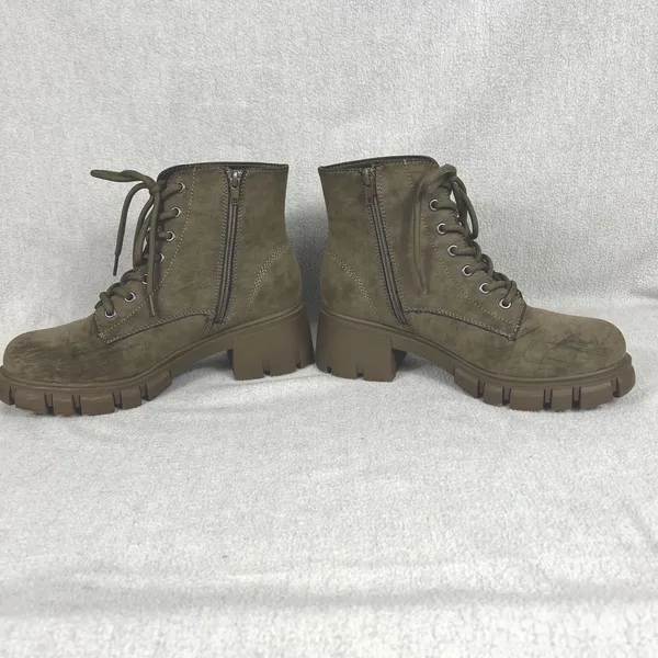 MIA Terrie Lace Up Combat Boot Olive Green Women’s 7.5 Chunky Heel Ankle Boot - Image 3