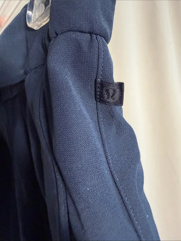 Lululemon Noir Crop Tie Waist Wide Leg Pants True Navy‎ Size 6 - Image 5