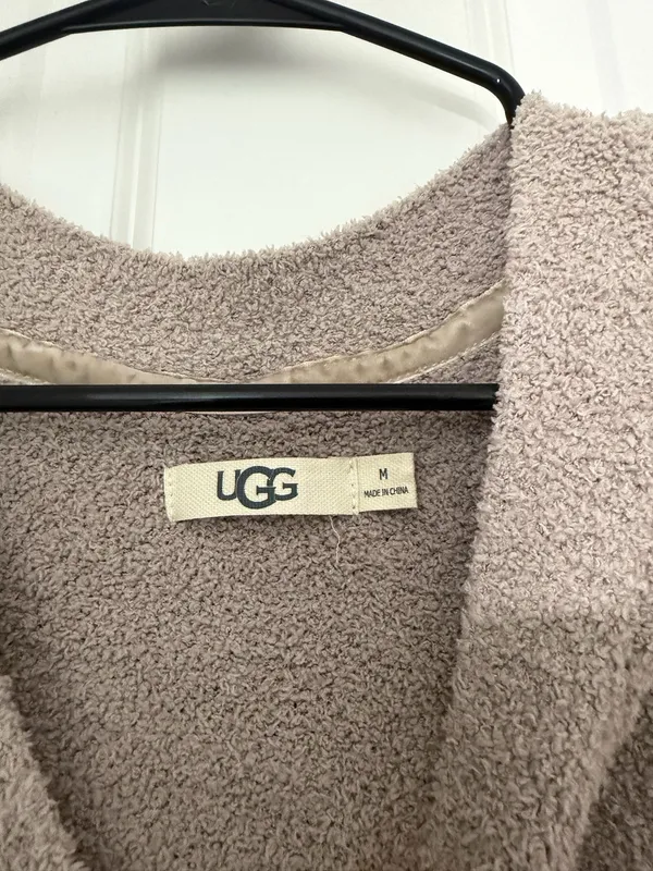 UGG Sweater - Image 3