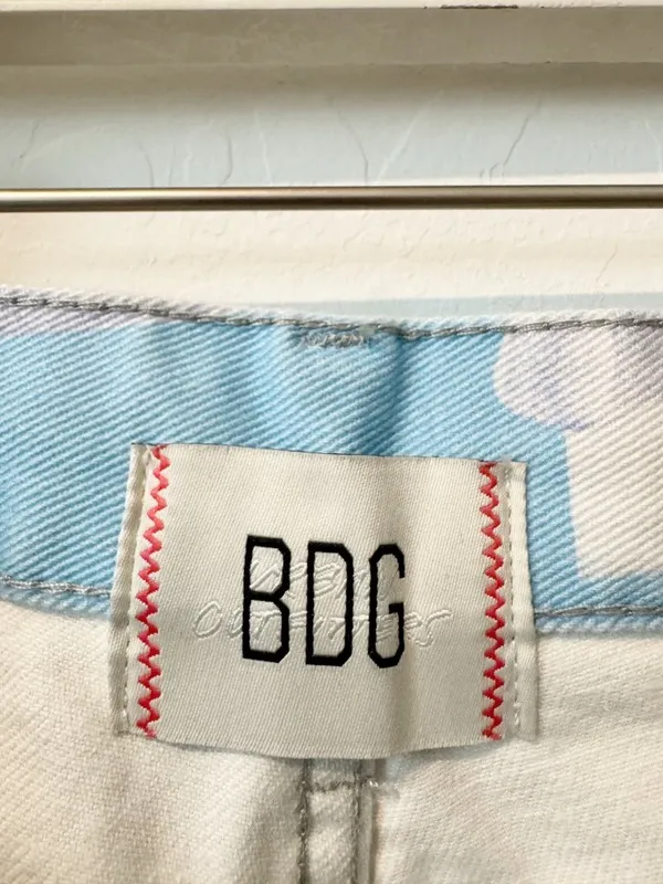 BDG Urban Outfitters Cowgirl Jeans Size 24 Renaissance Print Low Rise Whimsigoth - Image 9