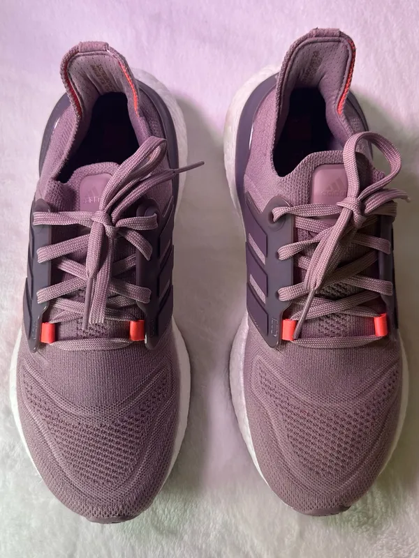 adidas Women’s Athletic Shoe - Mauve with Coral Accents - Image 4
