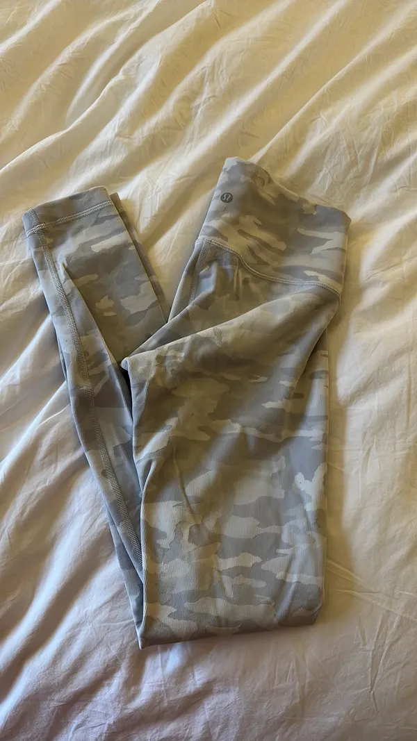 Lululemon Wunder Under High-Rise Jacq - Image 6