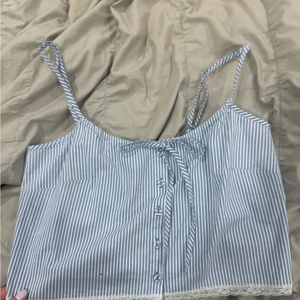 SKIMS NWT pj top S - Image 5