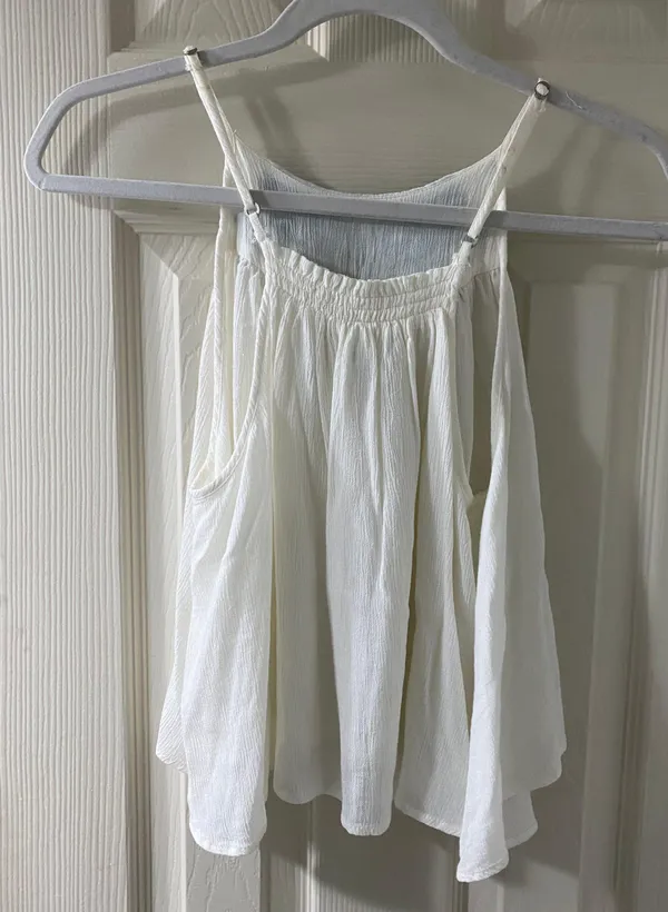 Aeropostale White Top - Image 2