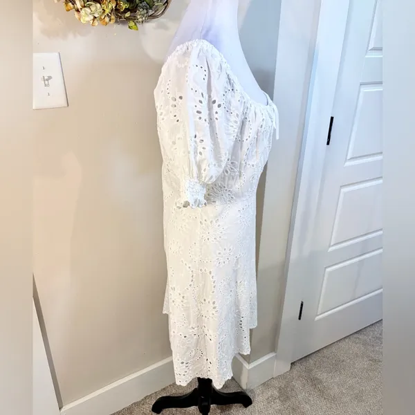 7 For All Mankind White Eyelet Puff Sleeve Babydoll Dress Size M💛 - Image 6