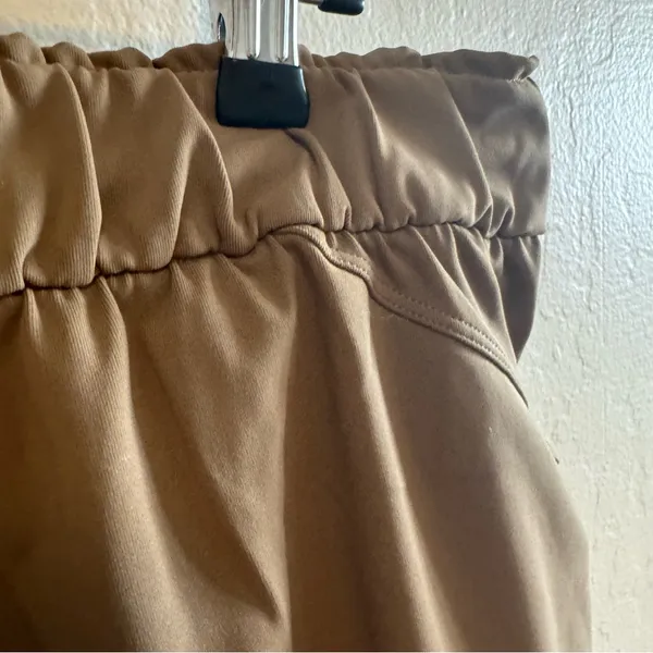 Women's khaki Lululemon joggers - Image 4
