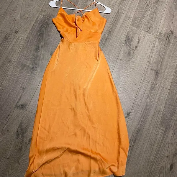 Hello Molly Elegant Orange satin open back Midi Dress, size M - Image 3