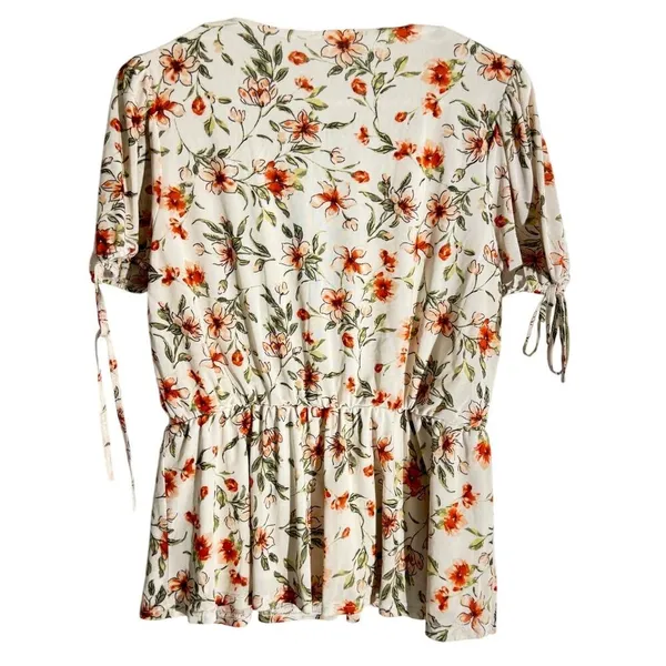 Ember Ivory Floral Ruffle Peplum Wrap Blouse Size M - Image 5