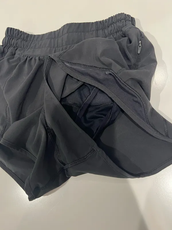 Black Lululemon Hotty Hot 2.5" - Image 7