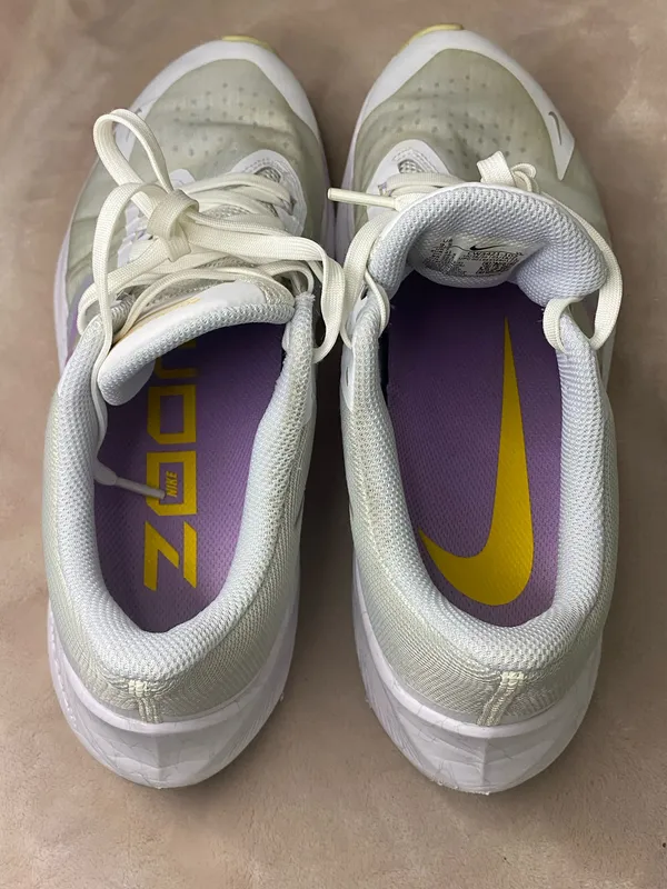 Nike Winflo 8 Running Women Shoes - Sizes 9.5 - Image 6