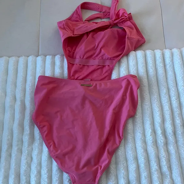 NWOT Juicy Couture Pink One-Piece Swimsuit - Image 4
