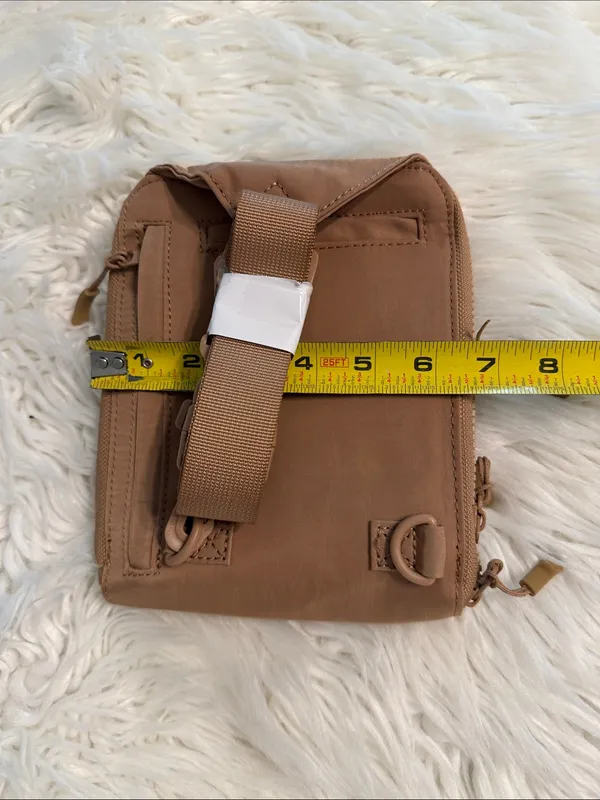 LIFE IN STYLE TAN Sling Bag brand new - Image 5