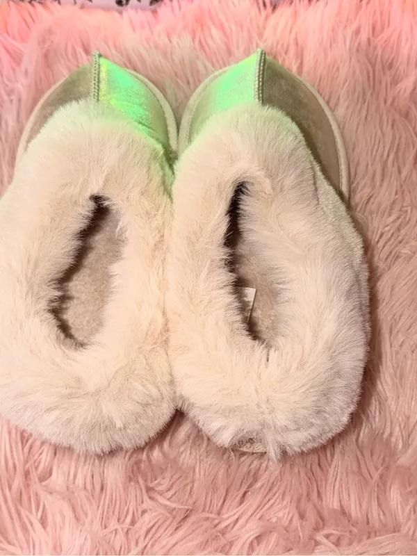 Faux Fur Lined Metallic Slipper Boots - Gold - Image 3