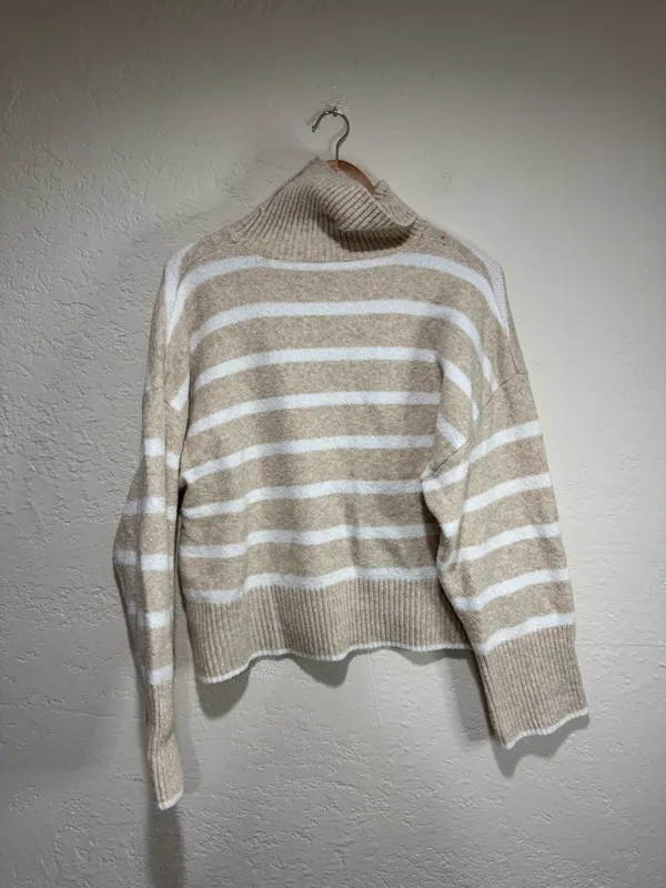 Time and Tru Cream & White Striped Oversized Turtleneck Sweater - XXL - Image 2