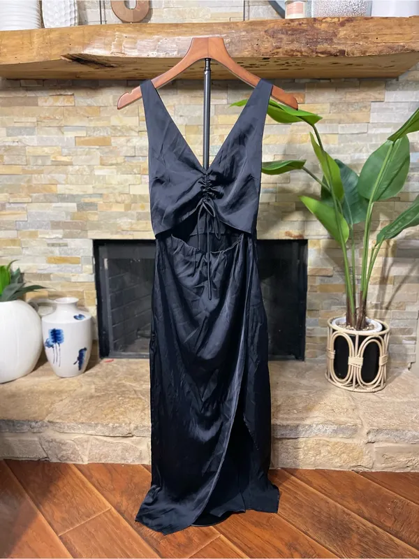 Abercrombie &‎ Fitch Black Satin Cinch-Front Cutout Midi Dress Size XS - Image 2