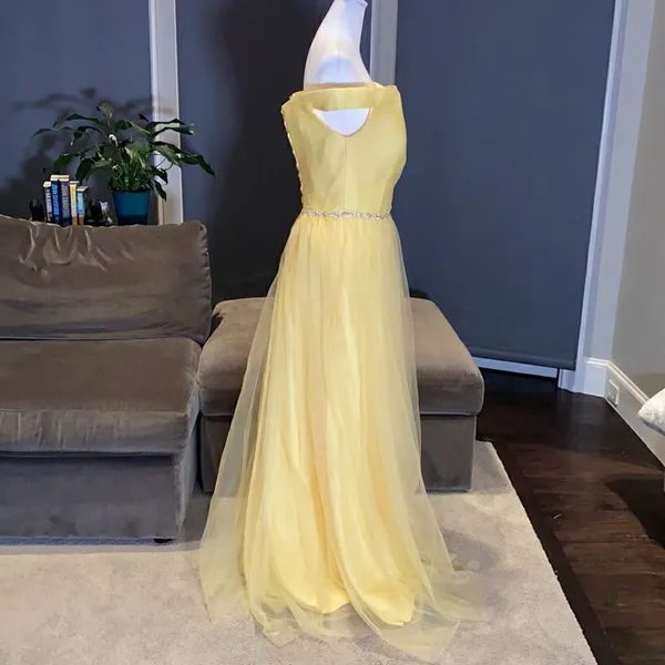 Women’s Yellow Full length Party Prom Dress Size 12 NWOT - Image 6