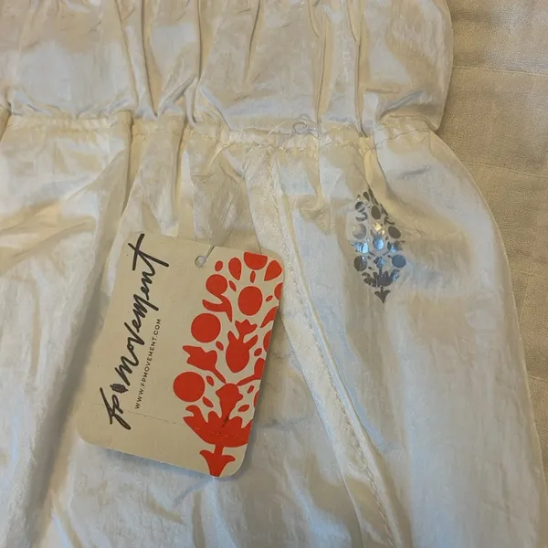 FP Movement by Free People The Way Home Shorts in Optic White Size M NWT - Image 7