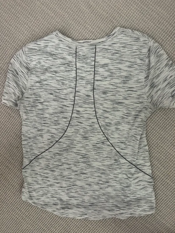 Lululemon Short Sleeve - Image 3