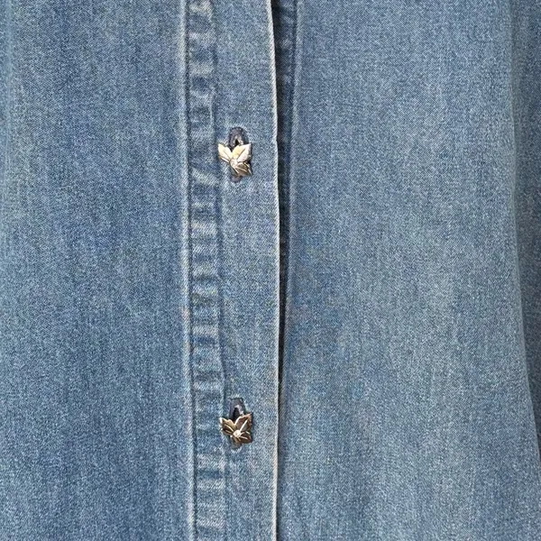 Vintage fall‎ Denim Shirt Large – Studded Leaf Embroidery 90s Style - Image 6