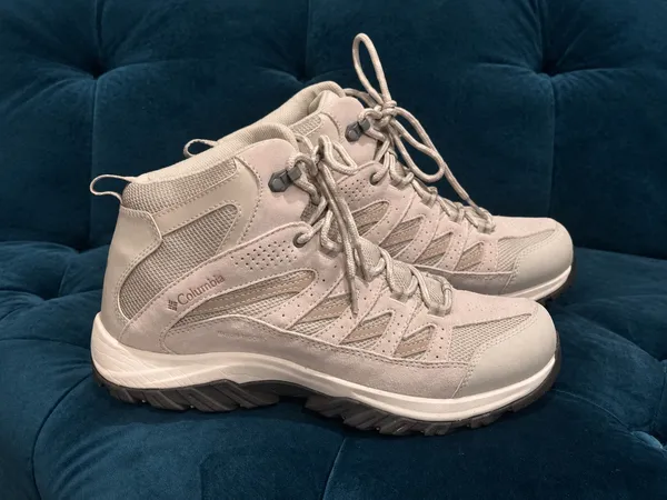 Columbia soft cream mid hiking boot - Image 6